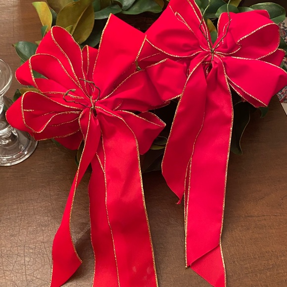 Two Red Holiday Bows - Picture 2 of 2